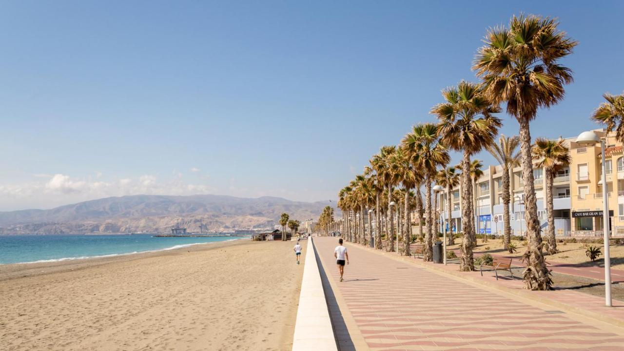 Apartamento Con Vistas Al Mar. Primera Linea De Playa. اغوادولس المظهر الخارجي الصورة